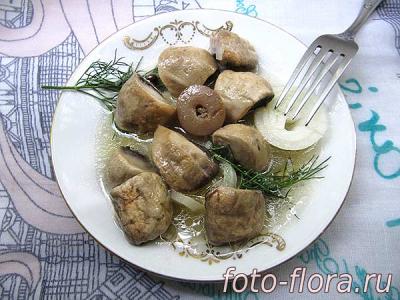 грибы шампиньоны быстрого маринования с перцем в фото