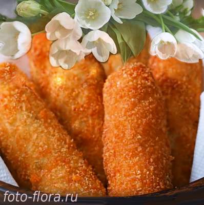 палочки из картофельного пюре с сыроми беконом